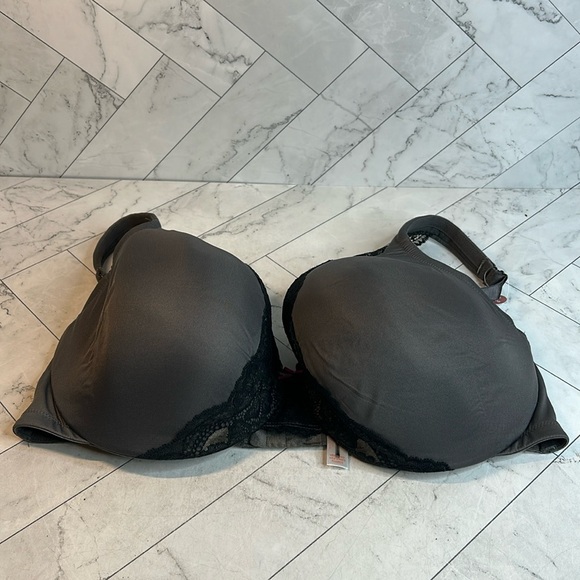 NWT NWOT Cacique Lane Bryant Womans Bra Gray Full Coverage UNDERWIRE SIZE 42DDD - Picture 1 of 8